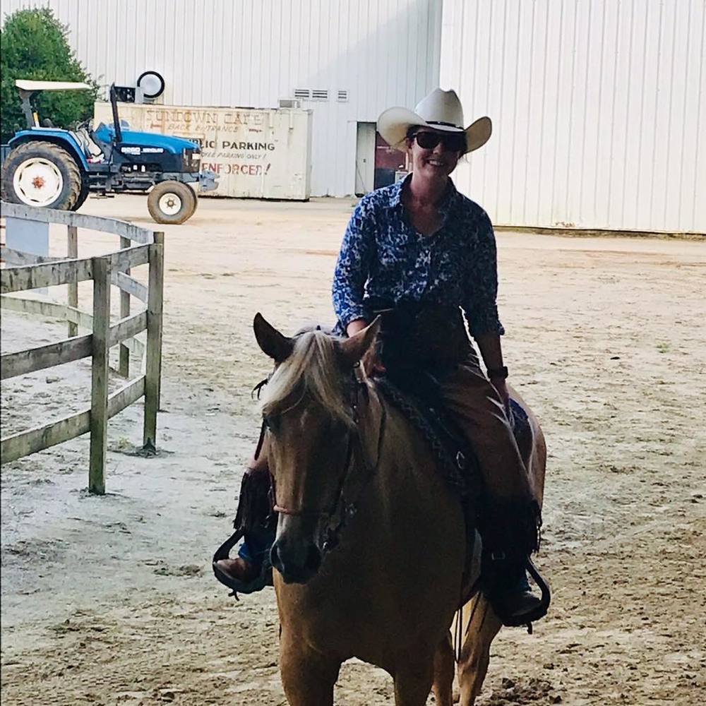 Meet your Posher, Jessi